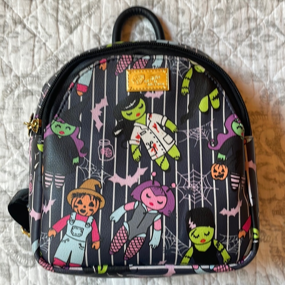 Betsy Johnson backpack/purse